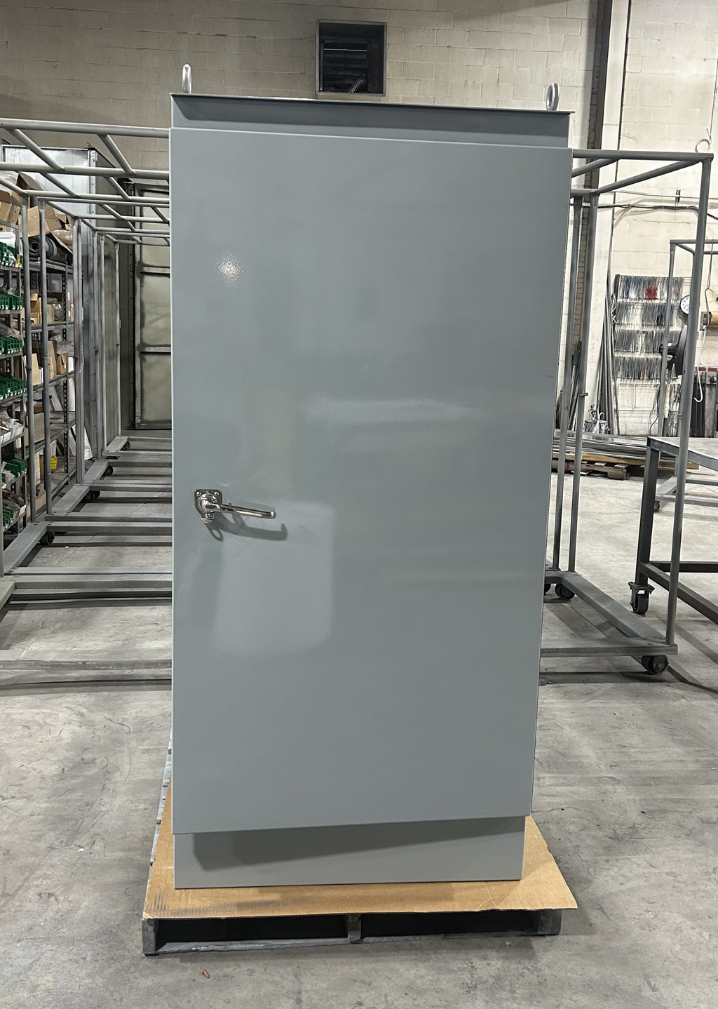 NEMA 3 / 4 / 12 Free Standing & Pad Mount Enclosures Single Door