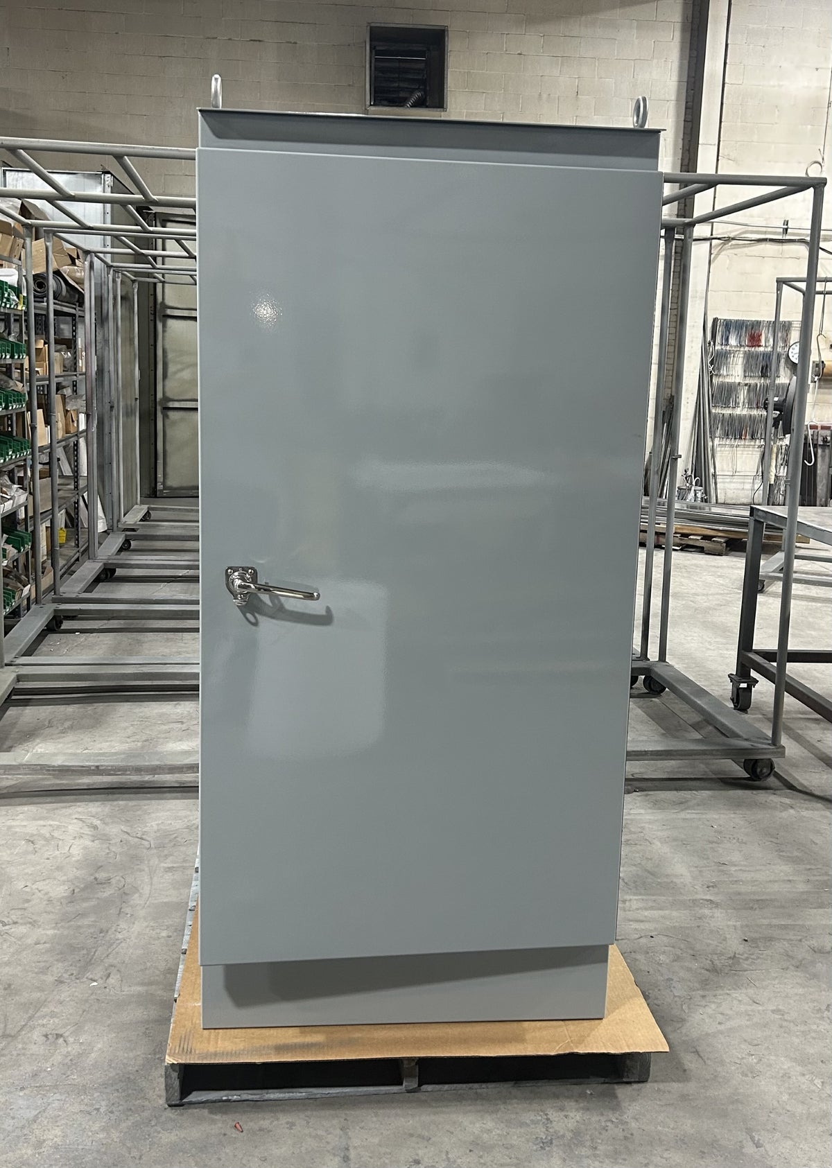 NEMA 3 / 4 / 12 Free Standing & Pad Mount Enclosures Single Door